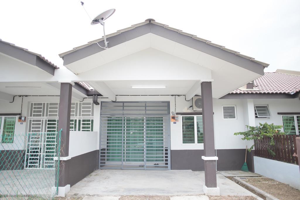 Arau Idaman Homestay Экстерьер фото
